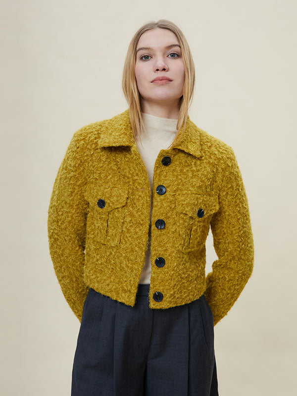 Flap Pocket Single Breasted Luxury Jacket