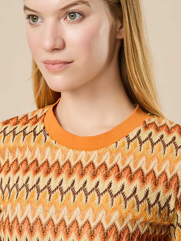 Wave Striped Round Neck Outfit Sets